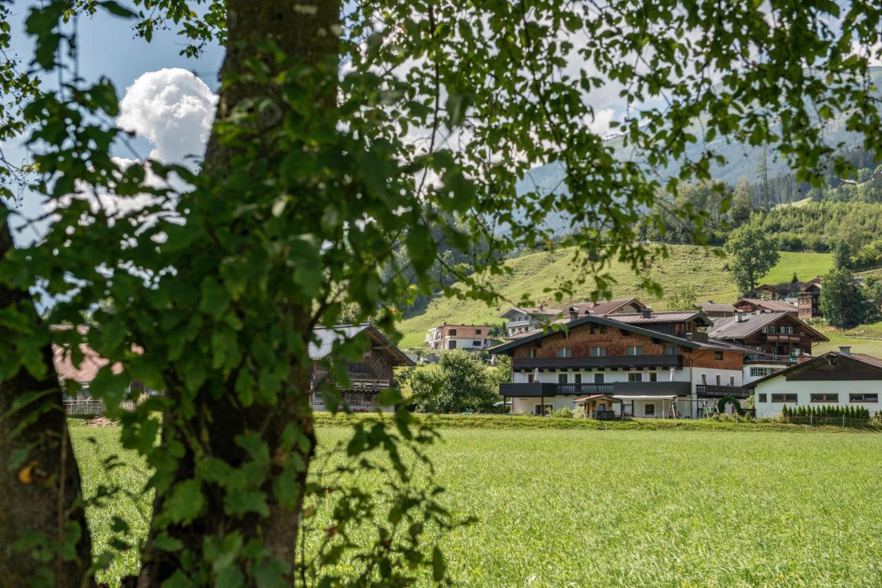 Gaestehaus Dreier Neukirchen am Großvenediger Eksteriør billede